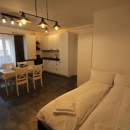 Apartment Francesca Mit Parkplatz Naehe Altstadt Sibiu Exterior photo